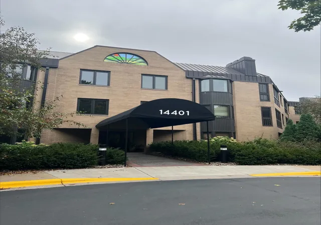 Photo 1 of Sale Pending at 14401 Atrium Way #131, Minnetonka, MN 55345 | MLS# 7146563 | Listing updated on 2026-10-06