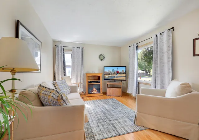Photo 3 of Single family home for sale at 2949 Brunswick Ave S, Minneapolis, MN 55416 | MLS# 7146567 | Listing updated on 2026-10-08