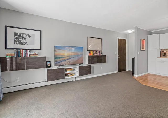 Photo 2 of Condo for sale at 4000 Foss Rd #203, Minneapolis, MN 55421 | MLS# 7146573 | Listing updated on 2026-09-19