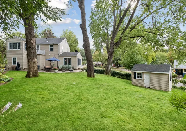 Photo 3 of Single family home for sale at 1995 Norfolk Ave, Saint Paul, MN 55116 | MLS# 7146575 | Listing updated on 2026-09-19