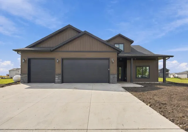 Photo 1 of Single family home for sale at 1237 Southview Dr Sw, Glyndon, MN 56547 | MLS# 7146584 | Listing updated on 2026-09-20