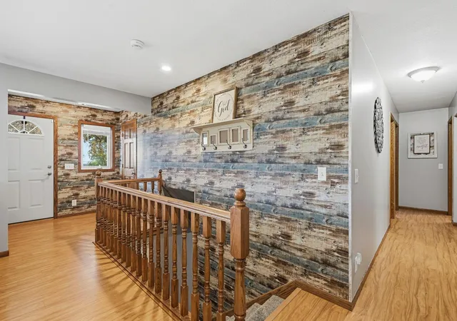 Photo 4 of Single family home for sale at 12706 Eagle Ave, Glencoe, MN 55336 | MLS# 7146593 | Listing updated on 2026-10-30