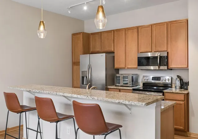 Photo 3 of Condo for sale at 4525 Park Cmns Dr #202, Minneapolis, MN 55416 | MLS# 7146595 | Listing updated on 2026-10-02