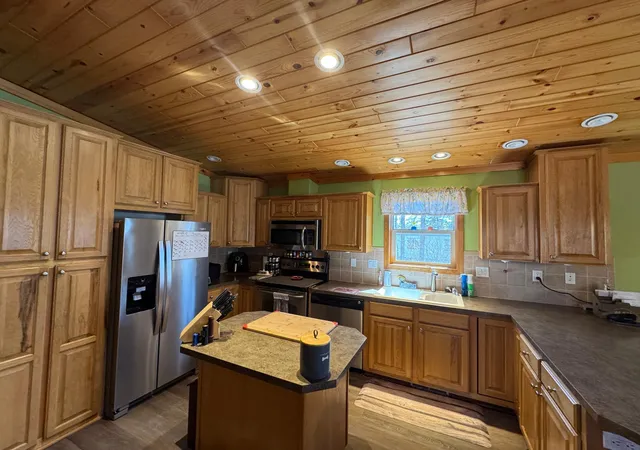 Photo 3 of Single family home for sale at 43870 Balsam Rd, Sturgeon Lake, MN 55783 | MLS# 7146617 | Listing updated on 2026-09-28