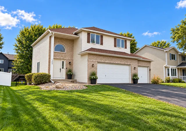 Single family home for sale at 205 Butternut Cir, Carver, MN 55315 | MLS# 7146619