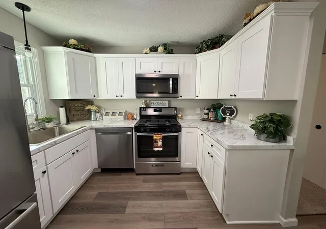 Photo 3 of Single family home for sale at 1600 Mosher Ave, Owatonna, MN 55060 | MLS# 7146651 | Listing updated on 2026-10-23