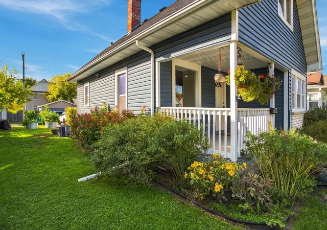 Photo 4 of Single family home for sale at 3515 Girard Ave N, Minneapolis, MN 55412 | MLS# 7146661 | Listing updated on 2026-10-16