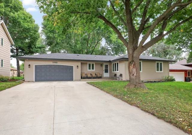 Photo 1 of Single family home for sale at 1065 Minnesota St S, Shakopee, MN 55379 | MLS# 7146670 | Listing updated on 2026-09-25