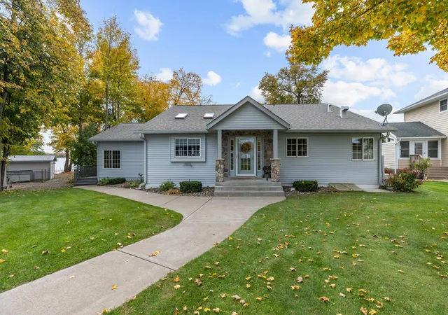 Single family home for sale at 4057 Mille Lacs Pkwy, Isle, MN 56342 | MLS# 7146683