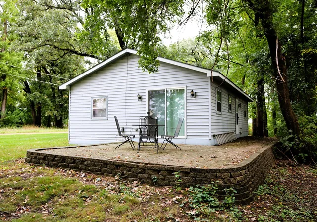 Photo 2 of Single family home for sale at 19825 612th Avenue, Litchfield, MN 55355 | MLS# 7146696 | Listing updated on 2026-09-21