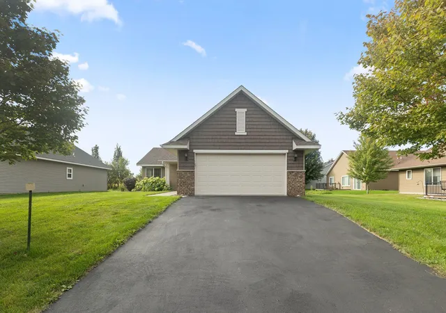 Photo 3 of Single family home for sale at 6479 204th Street N, Forest Lake, MN 55025 | MLS# 7146705 | Listing updated on 2026-09-24