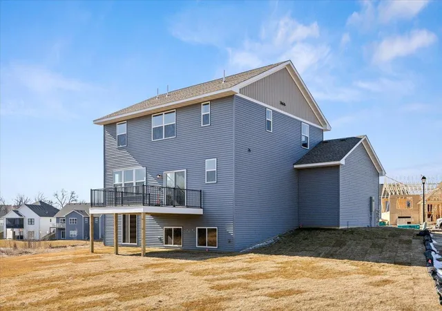 Photo 4 of Single family home for sale at 13371 Cadogan Way, Rosemount, MN 55068 | MLS# 7146717 | Listing updated on 2026-09-19