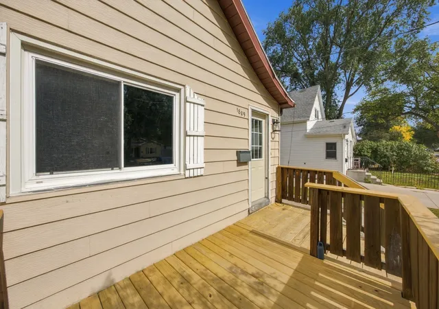 Photo 2 of Single family home for sale at 1809 5th Avenue S, Fargo, ND 58103 | MLS# 7146734 | Listing updated on 2026-09-19