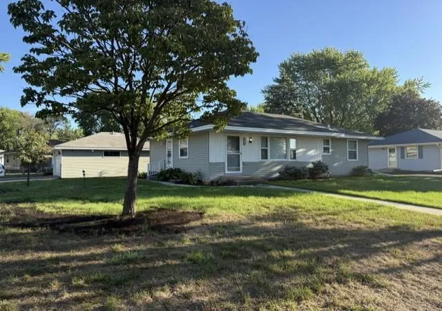Single family home for sale at 7016 90th Street S, Cottage Grove, MN 55016 | MLS# 7146737