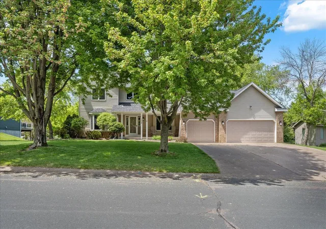 Photo 32 of Single family home for sale at 139 Ridge Way, Saint Paul, MN 55115 | MLS# 7146759 | Listing updated on 2026-09-25