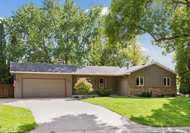 Photo 2 of Single family home for sale at 7817 73rd Street S, Cottage Grove, MN 55016 | MLS# 7146764 | Listing updated on 2026-09-23