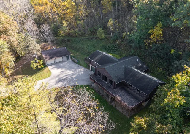 Photo 1 of Single family home for sale at 18158 Willow Rd, Altura, MN 55910 | MLS# 7146765 | Listing updated on 2026-10-21