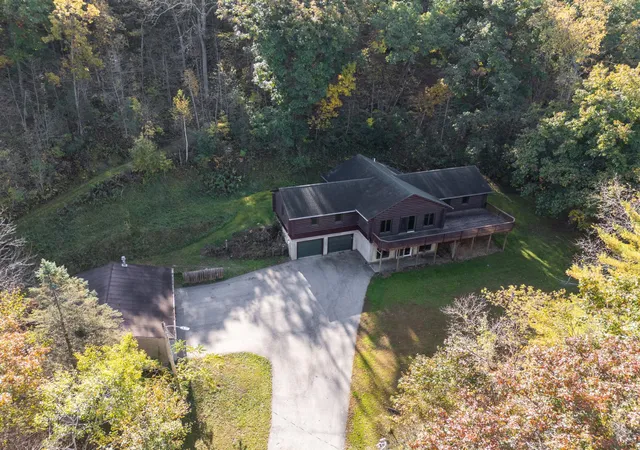 Photo 2 of Single family home for sale at 18158 Willow Rd, Altura, MN 55910 | MLS# 7146765 | Listing updated on 2026-10-21