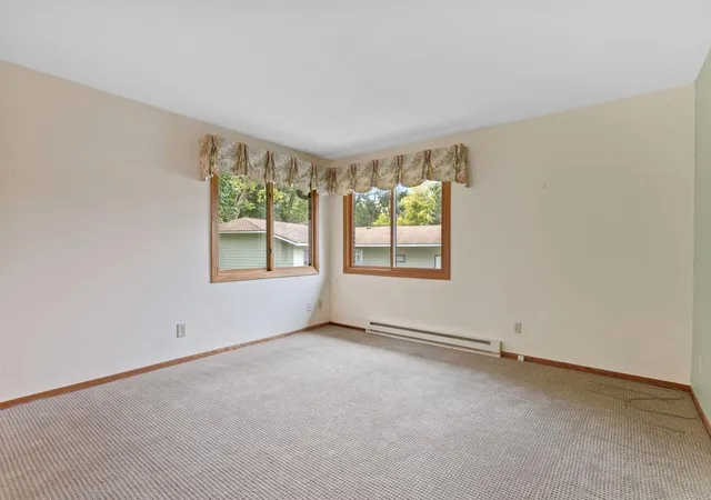 Photo 4 of Single family home for sale at 265 Candlestick Cir, Annandale, MN 55302 | MLS# 7146767 | Listing updated on 2026-10-07