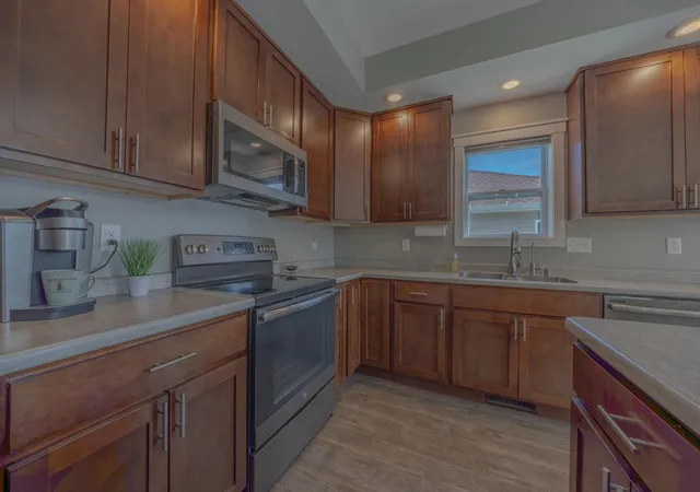 Photo 3 of Single family home for sale at 1621 19th Avenue Nw, Willmar, MN 56201 | MLS# 7146787 | Listing updated on 2026-10-08