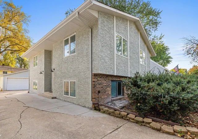 Single family home for sale at 540 Hiawatha Ave, Saint Paul, MN 55118 | MLS# 7146799