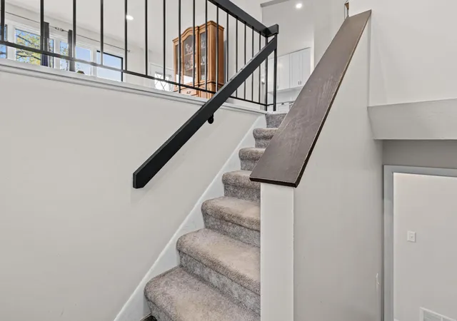 Photo 1 of Single family home for sale at 540 Hiawatha Ave, Saint Paul, MN 55118 | MLS# 7146799 | Listing updated on 2026-10-20