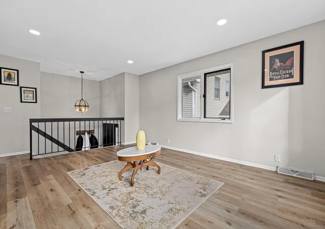 Photo 2 of Single family home for sale at 540 Hiawatha Ave, Saint Paul, MN 55118 | MLS# 7146799 | Listing updated on 2026-10-20