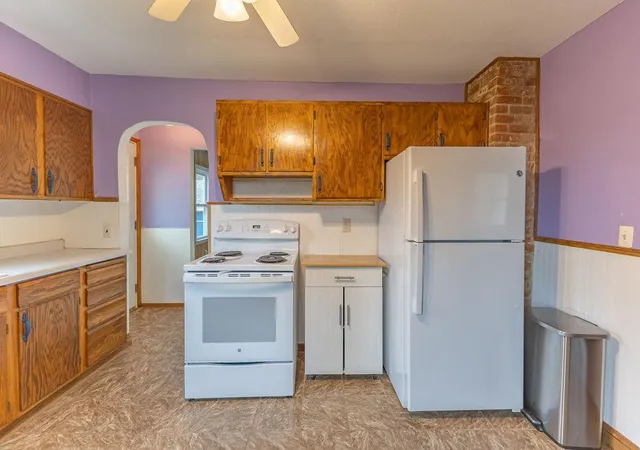 Photo 3 of Single family home for sale at 108 S 9th Street, Brownsville, MN 55919 | MLS# 7146802 | Listing updated on 2026-10-02