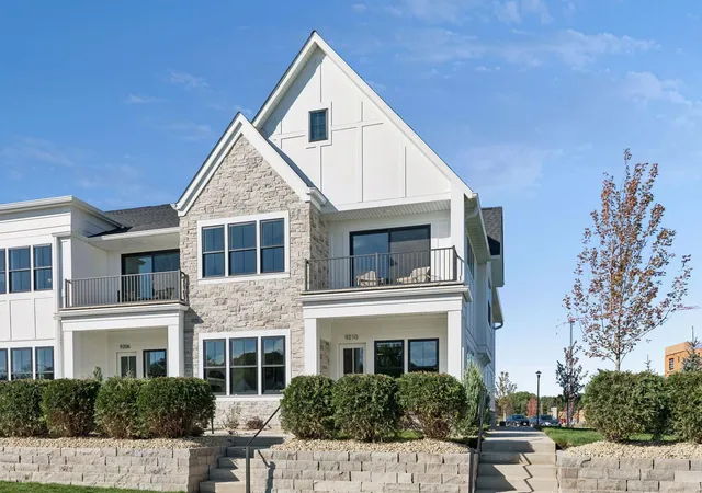 Photo 2 of Single family home for sale at 9210 Avienda Way, Chanhassen, MN 55317 | MLS# 7146826 | Listing updated on 2026-10-09