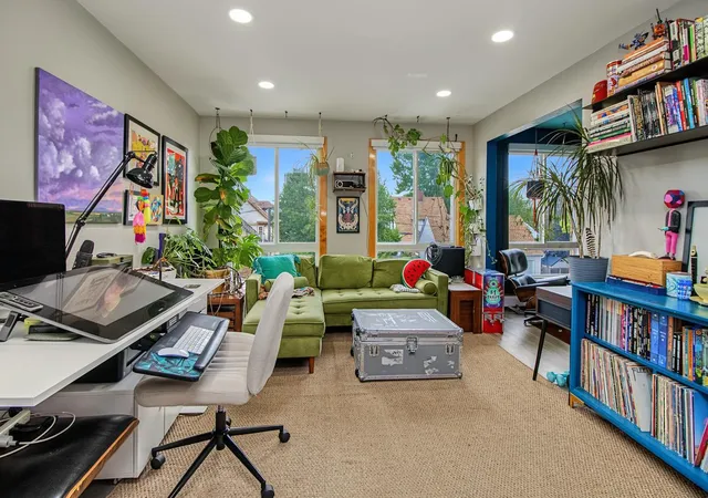 Photo 4 of Condo for sale at 2525 3rd Avenue S #206, Minneapolis, MN 55404 | MLS# 7146838 | Listing updated on 2026-09-29