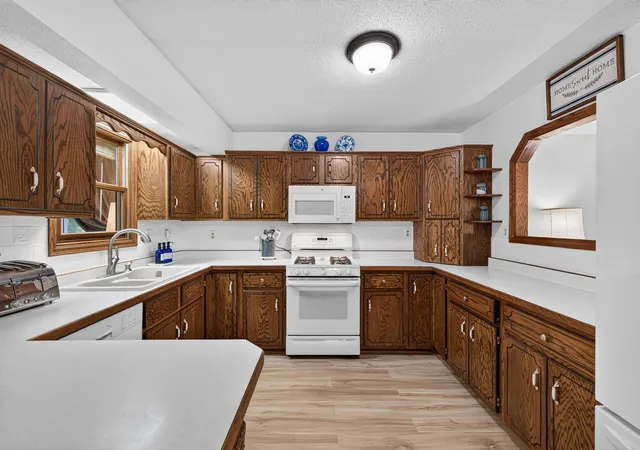 Photo 3 of Single family home for sale at 7381 Leonard Ave, Circle Pines, MN 55014 | MLS# 7146875 | Listing updated on 2026-10-06