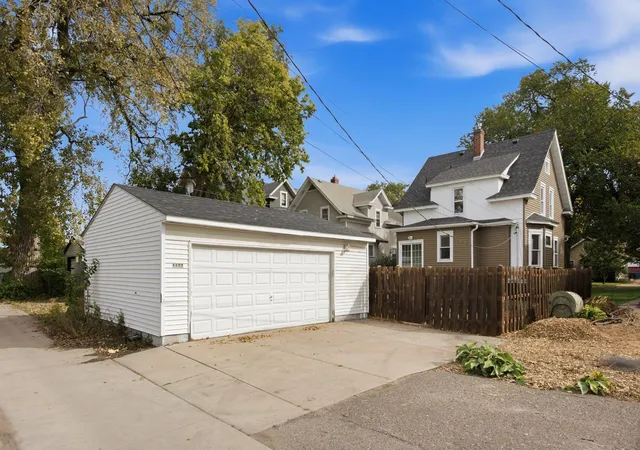 Photo 41 of Sale Pending at 1157 14th Avenue SE, Minneapolis, MN 55414 | MLS# 7146877 | Listing updated on 2026-10-21