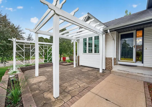 Photo 3 of Single family home for sale at 14749 Fluorine St NW, Ramsey, MN 55303 | MLS# 7146890 | Listing updated on 2026-10-26