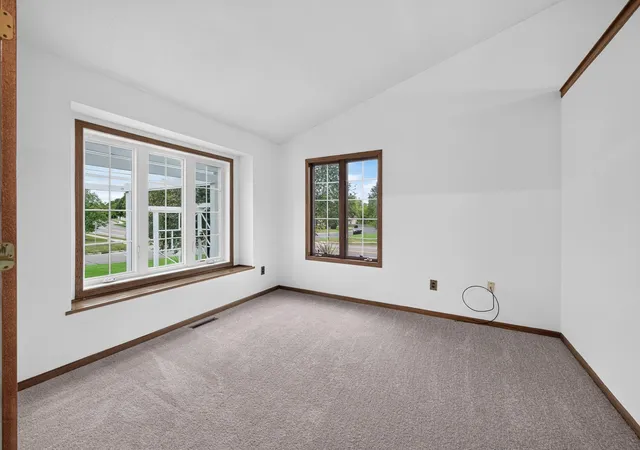 Photo 4 of Single family home for sale at 14749 Fluorine St NW, Ramsey, MN 55303 | MLS# 7146890 | Listing updated on 2026-10-26