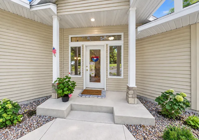 Photo 3 of Sale Pending at 13000 182nd Street N, Marine On Saint Croix, MN 55047 | MLS# 7146900 | Listing updated on 2026-10-07