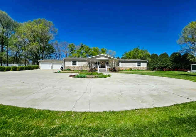 Single family home for sale at 324 W 7th Street, Litchfield, MN 55355 | MLS# 7146904