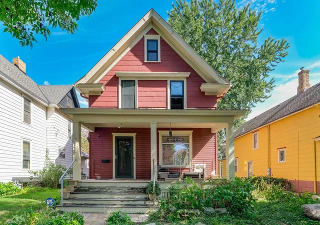 Photo 1 of Single family home for sale at 2725 Garfield Ave, Minneapolis, MN 55408 | MLS# 7146929 | Listing updated on 2026-09-22