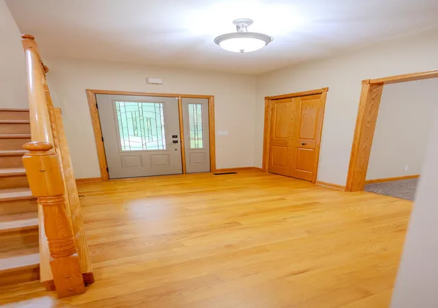 Photo 3 of Single family home for sale at 37456 Hallmark Dr, North Branch, MN 55056 | MLS# 7146948 | Listing updated on 2026-09-22