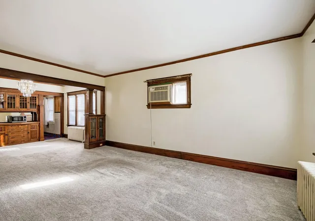 Photo 4 of Single family home for sale at 1119 Minnehaha Ave W, Saint Paul, MN 55104 | MLS# 7146949 | Listing updated on 2026-09-19