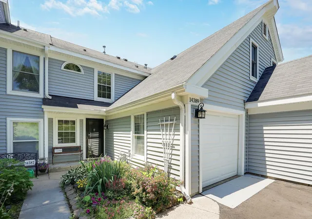 Photo 3 of Single family home for sale at 14389 Bedford Dr, Eden Prairie, MN 55346 | MLS# 7146955 | Listing updated on 2026-09-19