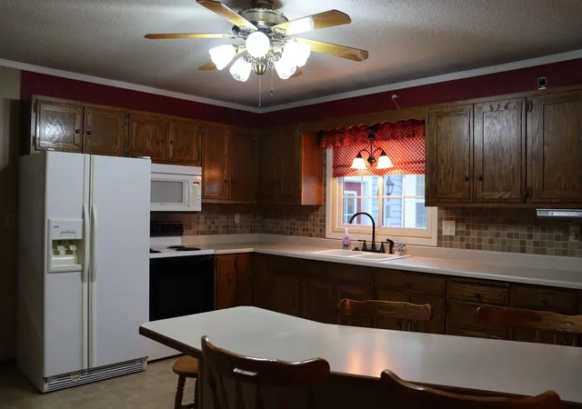 Photo 4 of Single family home for sale at 100 Hillside Ct #206, Russell, MN 56169 | MLS# 7146957 | Listing updated on 2026-09-19