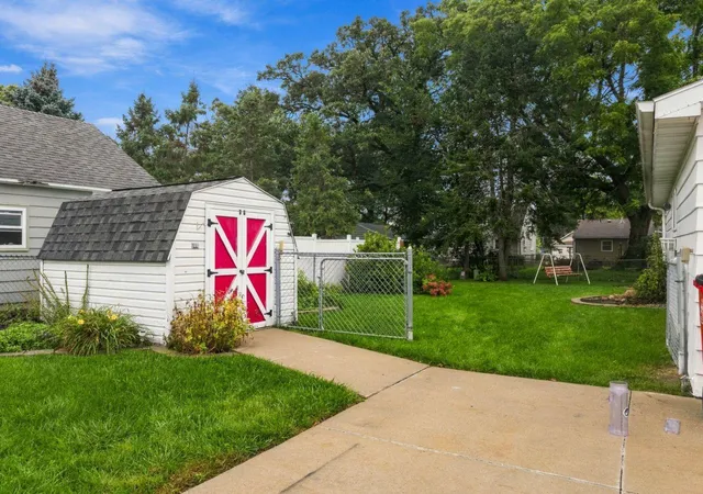 Photo 4 of Single family home for sale at 1609 1st Avenue SE, Austin, MN 55912 | MLS# 7146968 | Listing updated on 2026-09-19
