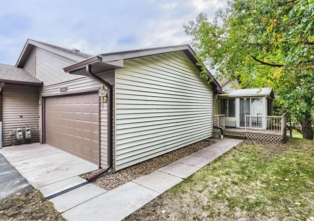 Single family home for sale at 13358 Hughes Ct, Saint Paul, MN 55124 | MLS# 7146969