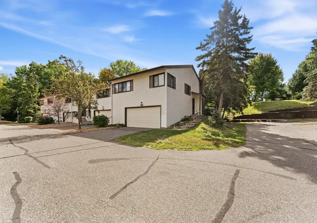 Photo 1 of Single family home for sale at 200 Wentworth Ave W #D, Saint Paul, MN 55118 | MLS# 7146985 | Listing updated on 2026-10-08