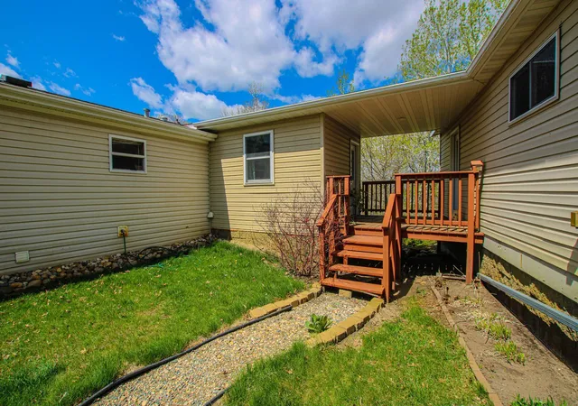 Photo 4 of Single family home for sale at 27935 426th Avenue, Battle Lake, MN 56515 | MLS# 7146996 | Listing updated on 2026-09-22