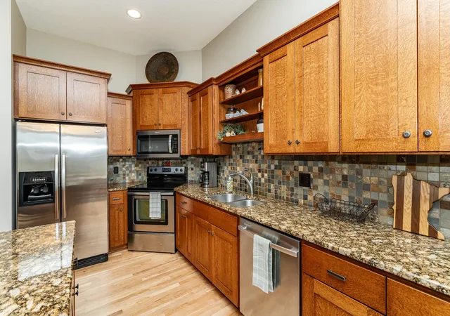 Photo 4 of Single family home for sale at 3915 Berkshire Rd SW, Rochester, MN 55902 | MLS# 7147001 | Listing updated on 2026-09-19