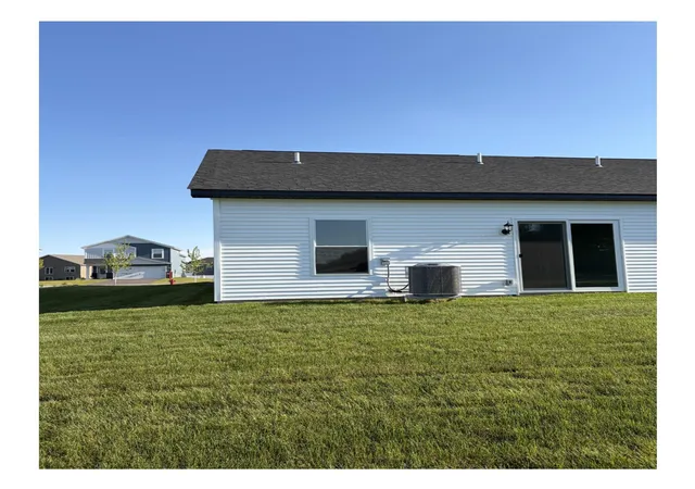 Photo 3 of Single family home for sale at 5328 397th Street, North Branch, MN 55056 | MLS# 7147022 | Listing updated on 2026-09-19
