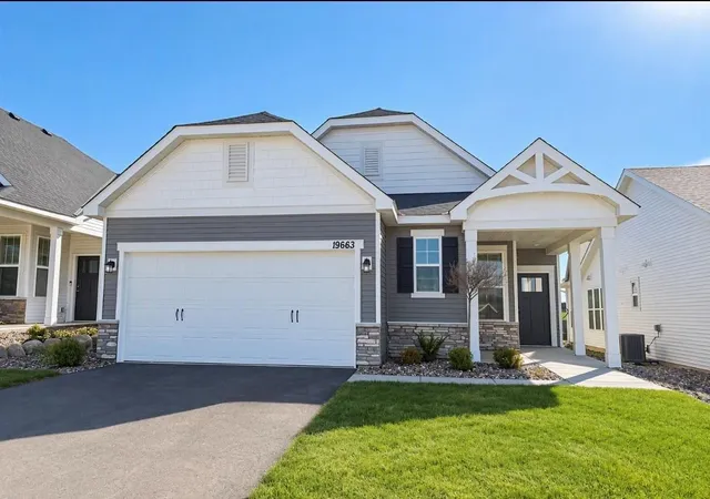 Photo 1 of Single family home for sale at 19663 Hunters Ridge, Rogers, MN 55374 | MLS# 7147032 | Listing updated on 2026-10-21