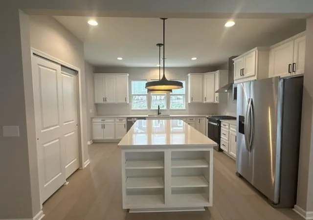 Photo 1 of Single family home for sale at 19663 Hunters Ridge, Rogers, MN 55374 | MLS# 7147032 | Listing updated on 2026-09-21