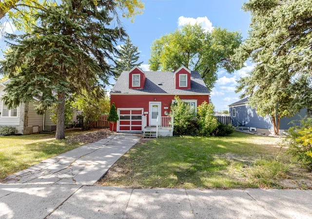 Photo 2 of Single family home for sale at 1638 9th Street N, Fargo, ND 58102 | MLS# 7147034 | Listing updated on 2026-09-29